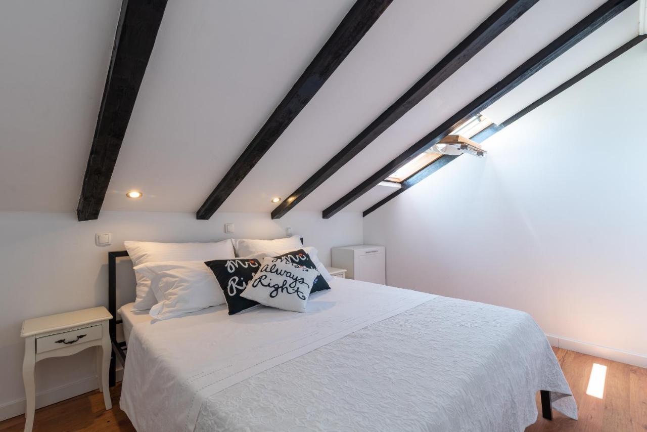 Apartments Dobrila Kaštel Novi Εξωτερικό φωτογραφία